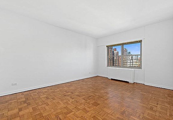 5th image of 445 E 80th St #21A