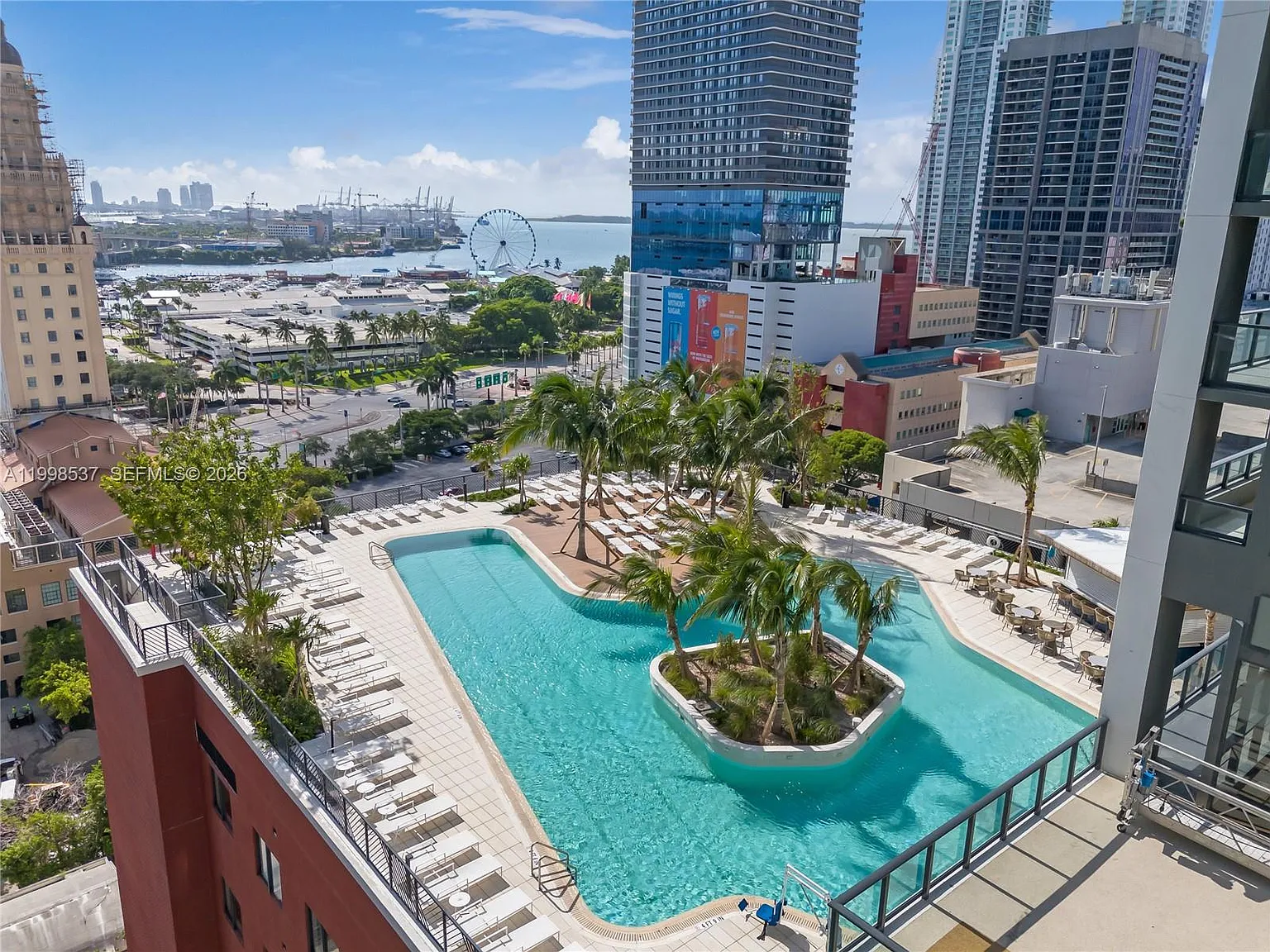 1 bed, 1.0 bath, 463 sqft, $3,000 — Photo 2
