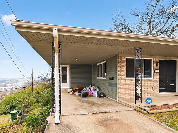 2nd image of 404 Sierra Madre Dr