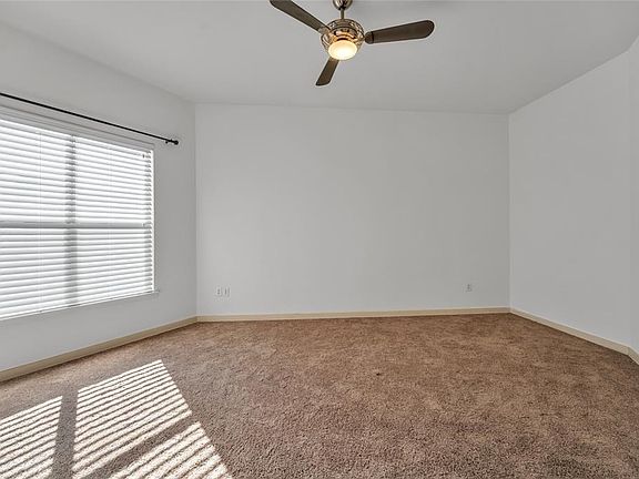 2nd image of 2950 McKinney Ave APT 324