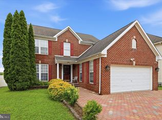 8217 Rose Petal Dr, Philadelphia, PA 19111