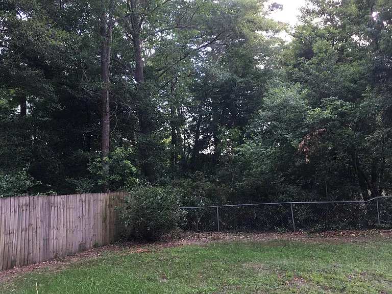 212 Pin Oak Dr — Photo 13