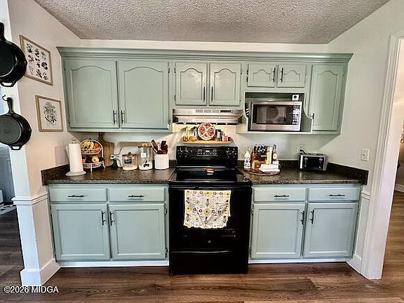 4th image of 125 Heathwood Dr