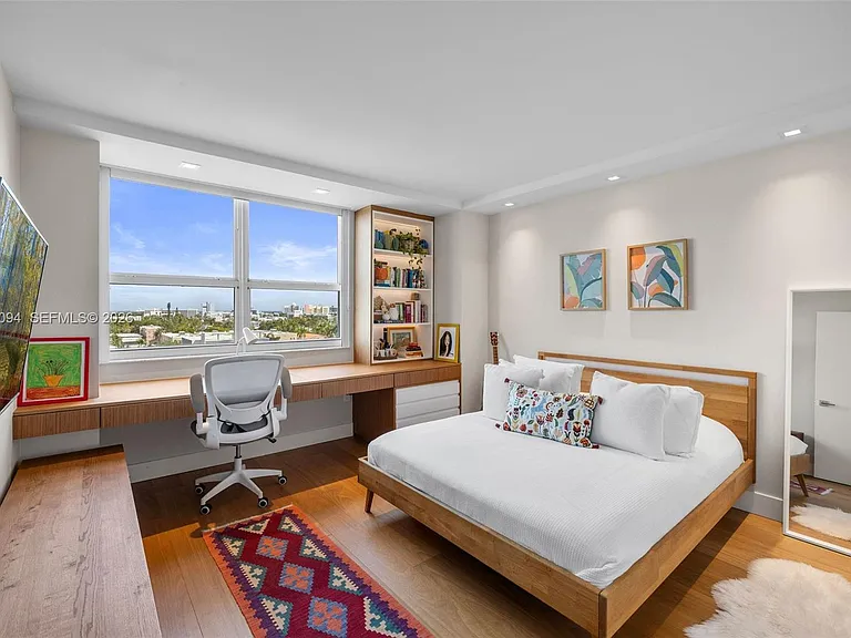 650 West Ave #908 — Photo 21