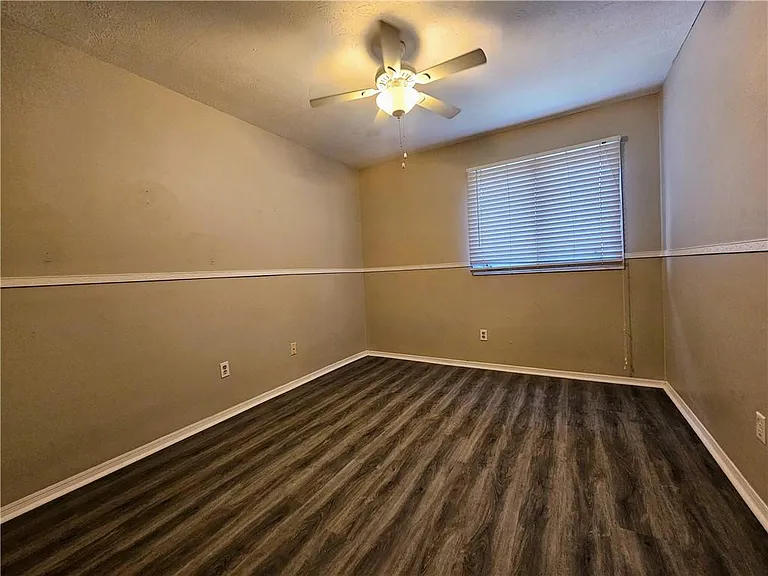 1192 Ashborough Dr SE #B — Photo 9