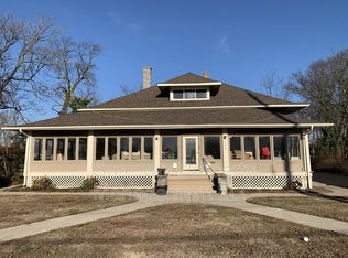 517 S Fairview St #B, Riverside, NJ 08075