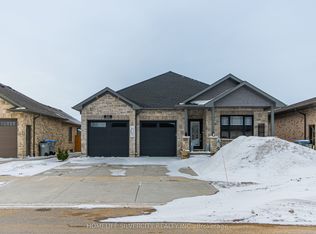 24 Winchester Cres, North Perth, ON N4W 0J8