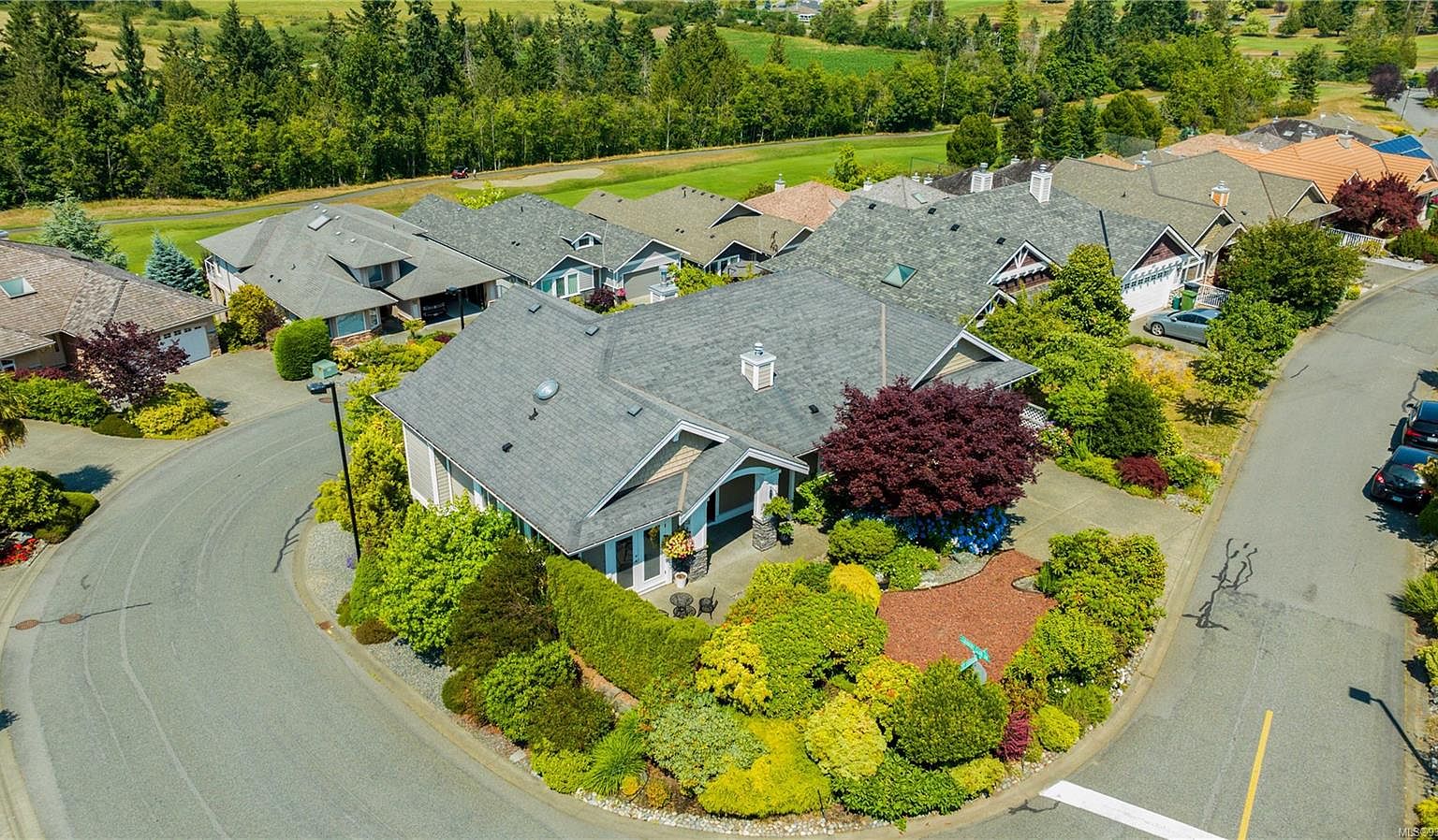 653 Saint Andrews Ln