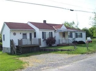1105 Crowe St, New Castle, PA