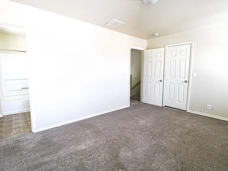 10216 Lateleaf Oak — Photo 11