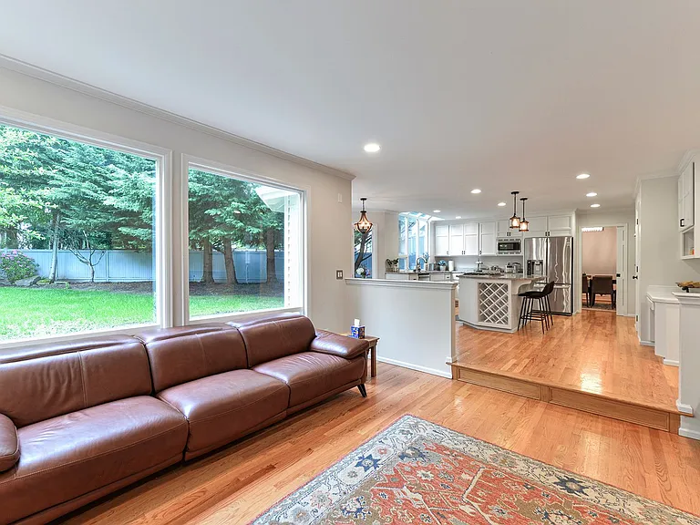 3360 212th Ct SE — Photo 11