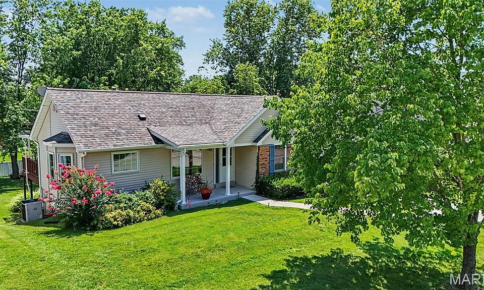 1st image of 5816 Saddlebrook Dr