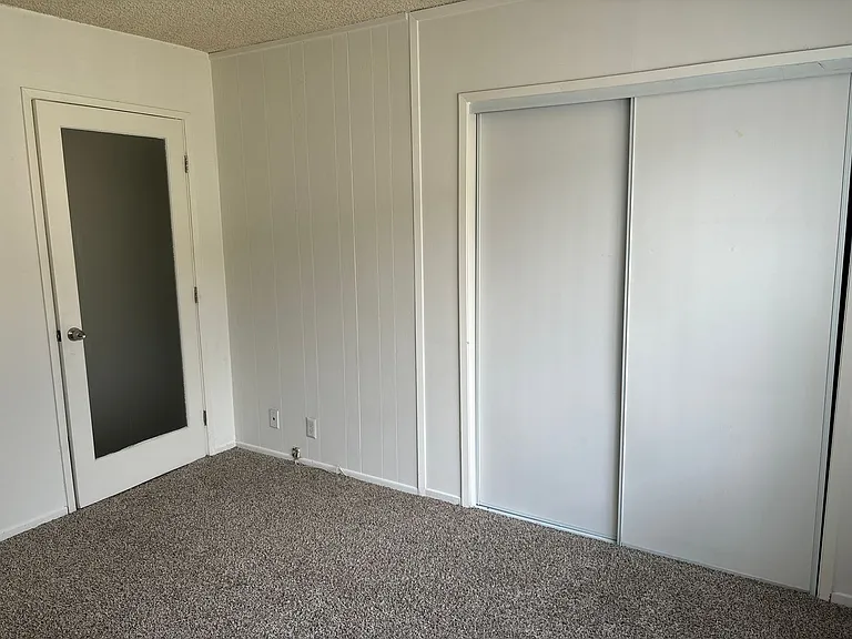 10558 Eastborne Ave — Photo 9