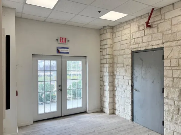 3477 Reeves St #4J, Houston, TX 77004