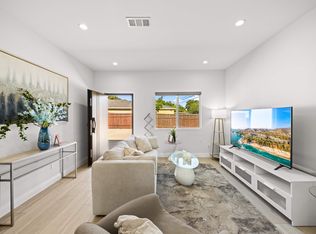 422 Roosevelt Ave, Pomona, CA 91767