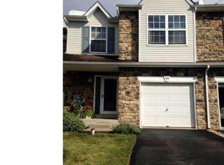 586 Blackmoor Ct, Harleysville, PA 19438