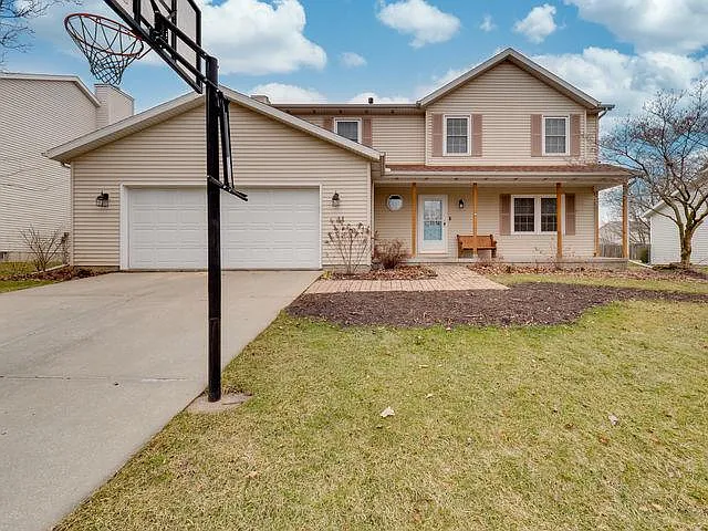 1210 Chatham Ln photo 1