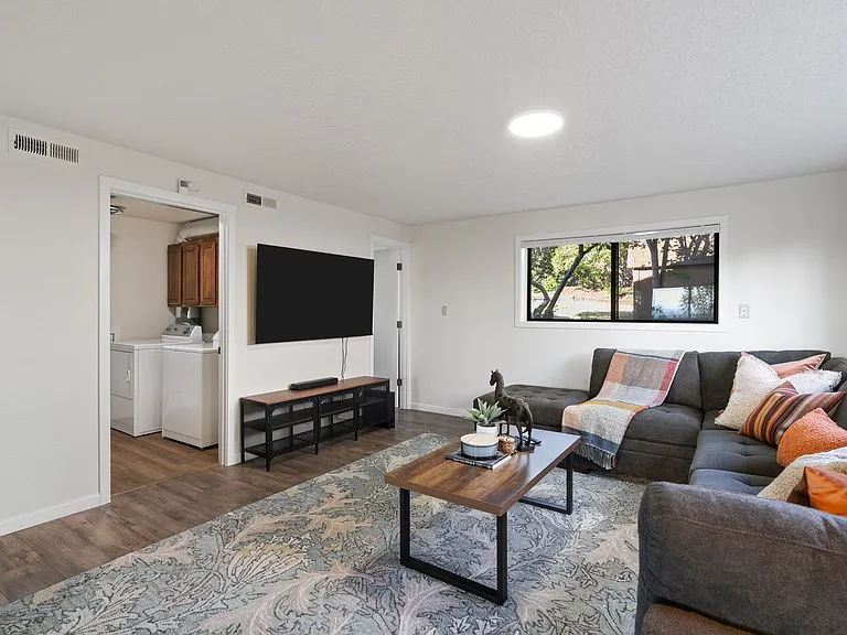 16016 NE 33rd Ave — Photo 27