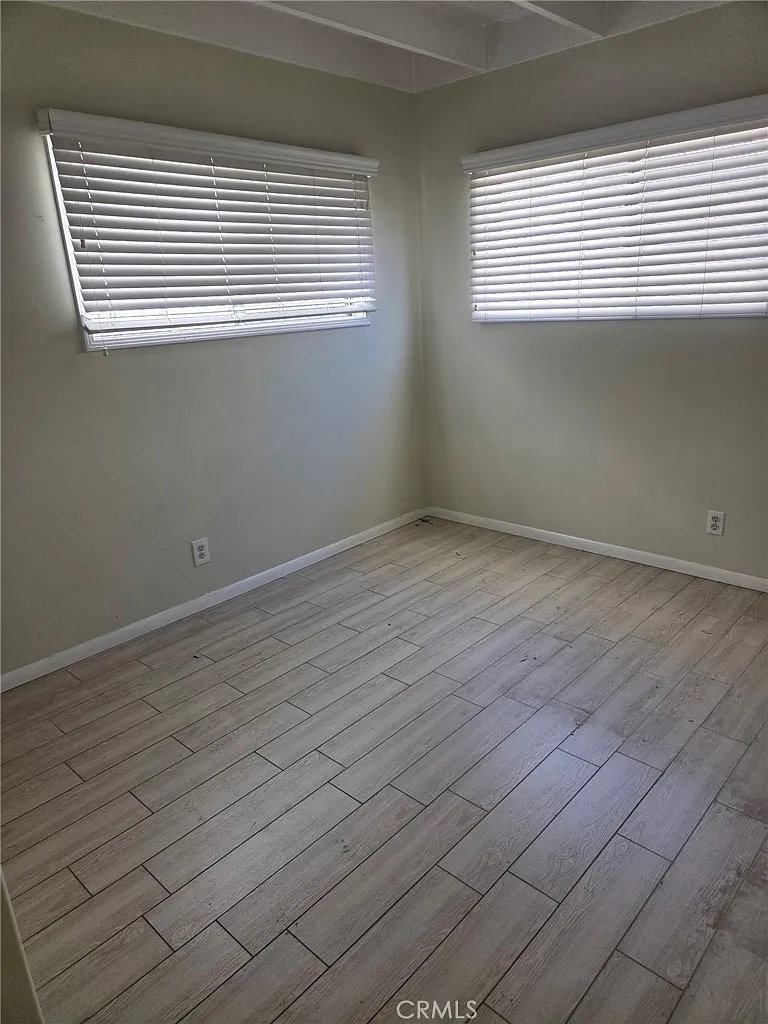 2 bed, 600 sqft, $4,495 — Photo 4
