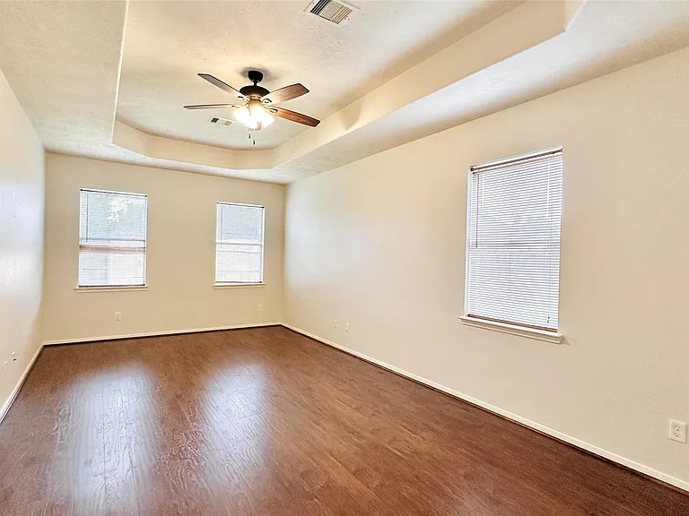 26114 Silver Timbers Ln — Photo 20