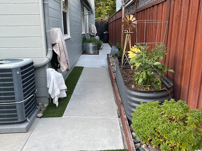 1777 Jonathan Ave — Photo 15