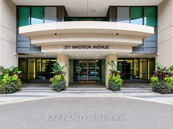 377 Madison Ave, Toronto, ON