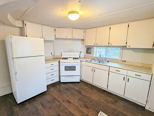 Floor plan 2 Bedroom 1 Bath