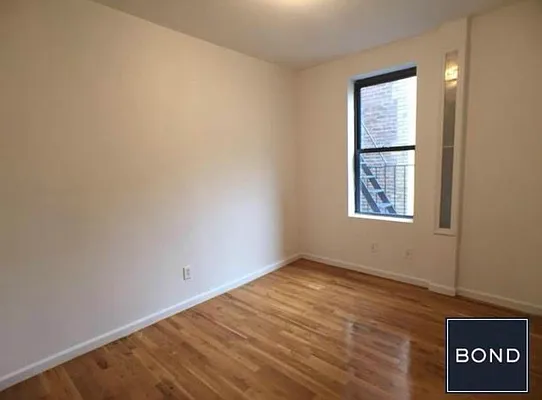 Rented by Bond New York | media 9