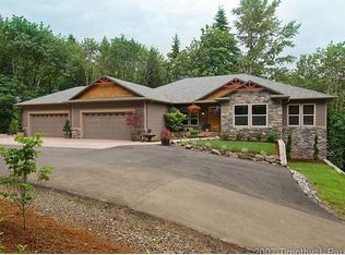 25202 SE Treehill Ln, Damascus, OR