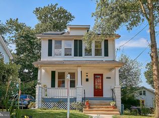 3104 Shepherd St, Mount Rainier, MD 20712