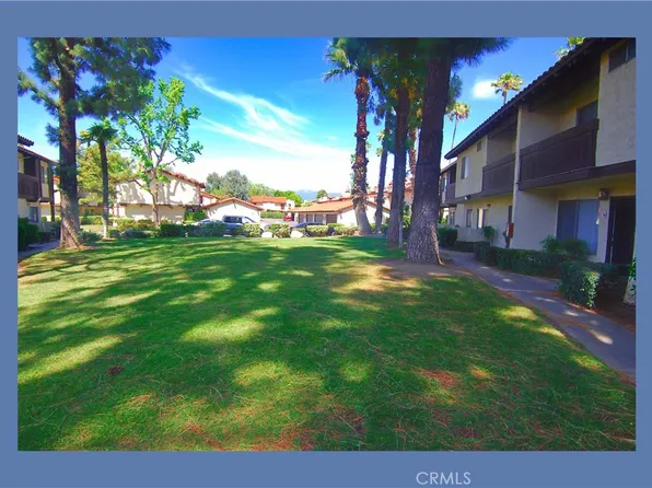 1097 Santo Antonio Dr APT 26, Colton, CA 92324