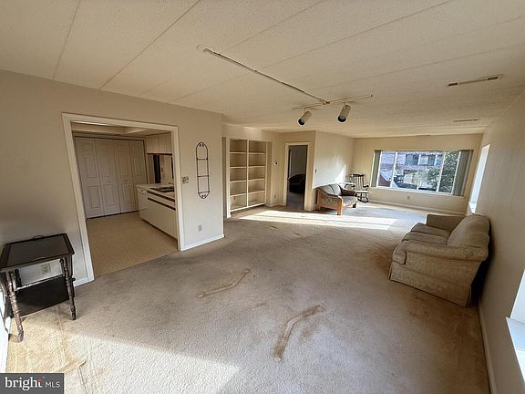 3rd image of 333 S Allen St APT 502