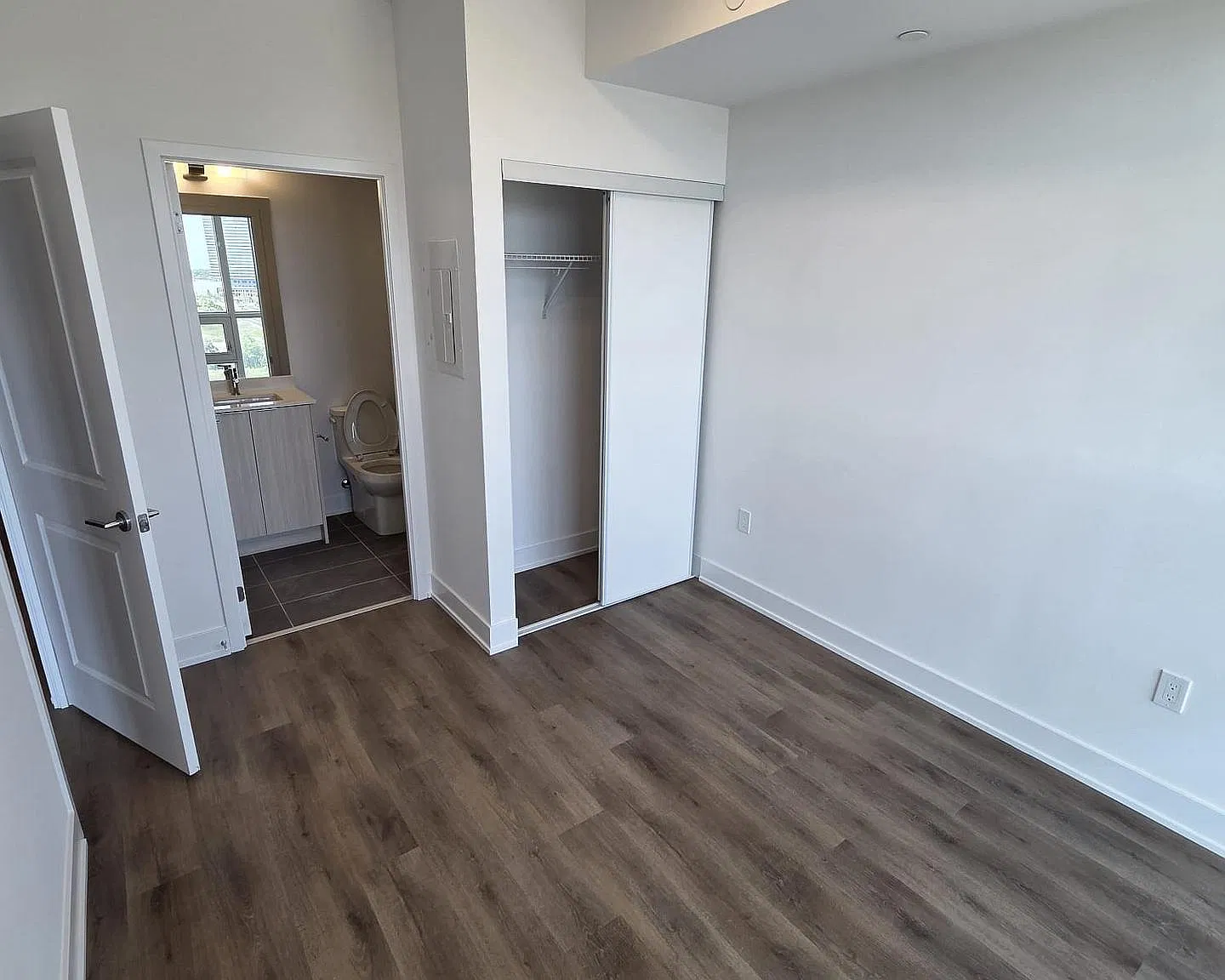 125 Nipissing Rd — Photo 1