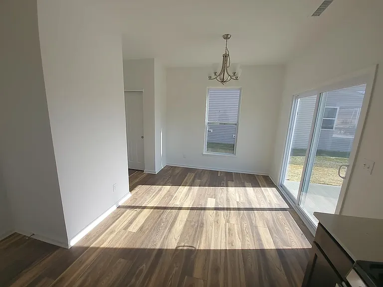 6877 Ferguson Dr — Photo 6