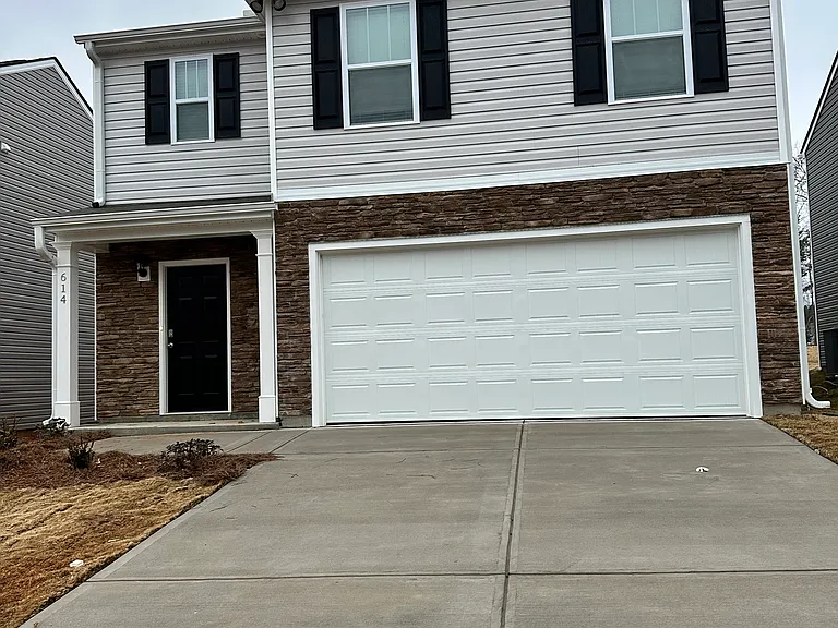 614 Evaleigh St — Photo 3