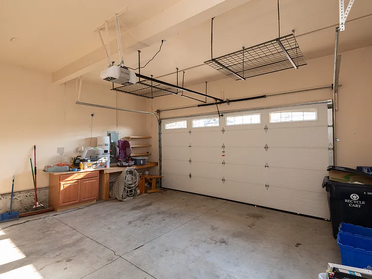 20466 Jacklight Ln — Photo 31