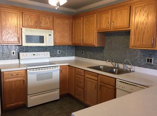 110 Jennifer Ct, Chatham, IL 62629