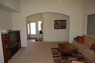 3rd image of 2403 Rose Hill Ln