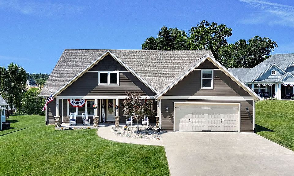 1st image of 1275 Silver Leaf Ln