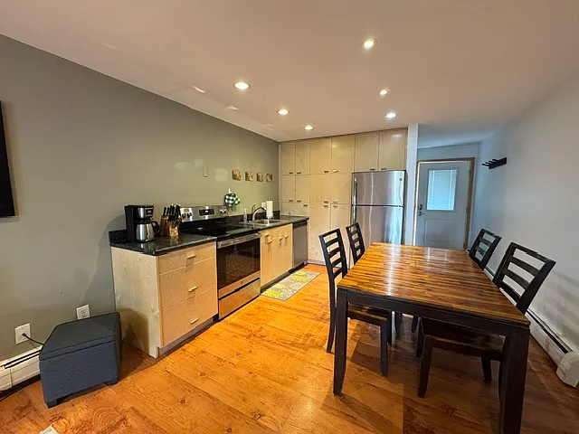 200 Granite St — Photo 3