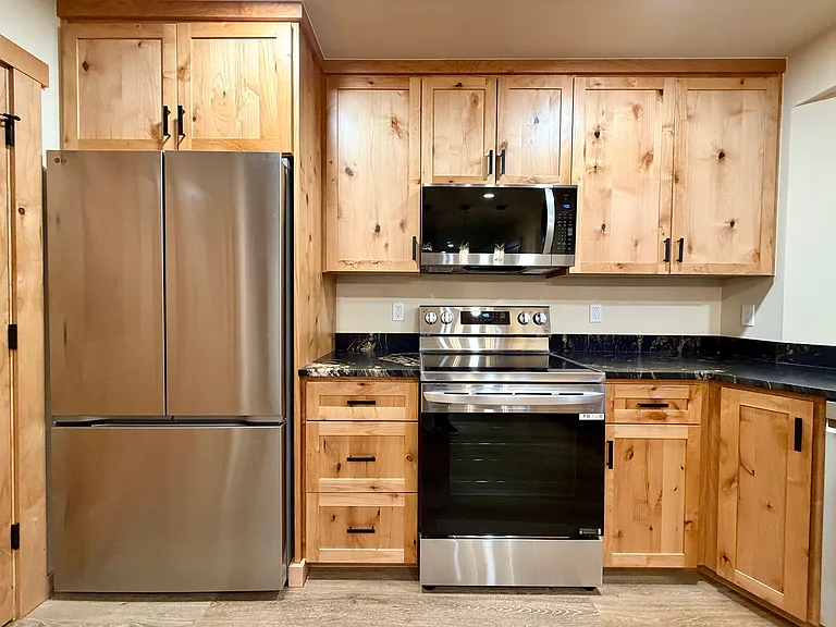 Pioneer Dr — Photo 10