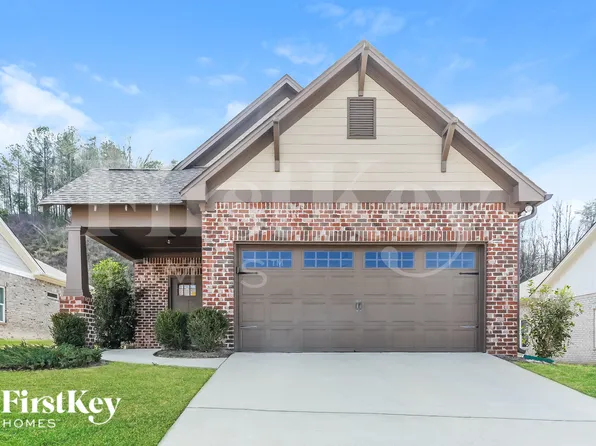 1380 Woodridge Pl, Gardendale, AL