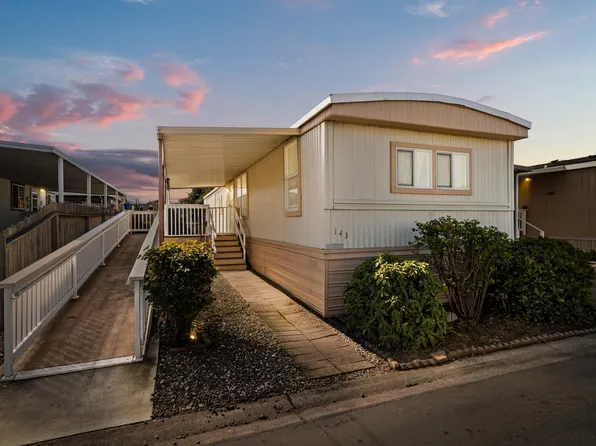 3555 S Pacific Hwy Space 143, Medford, OR 97501