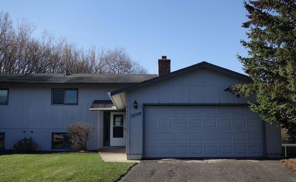 1st image of 1613 Lacota Ln