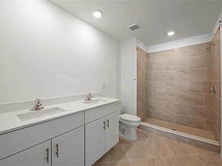 23234 Alaska Ave — Photo 22