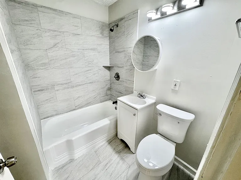 3880 Spottswood Ave — Photo 13