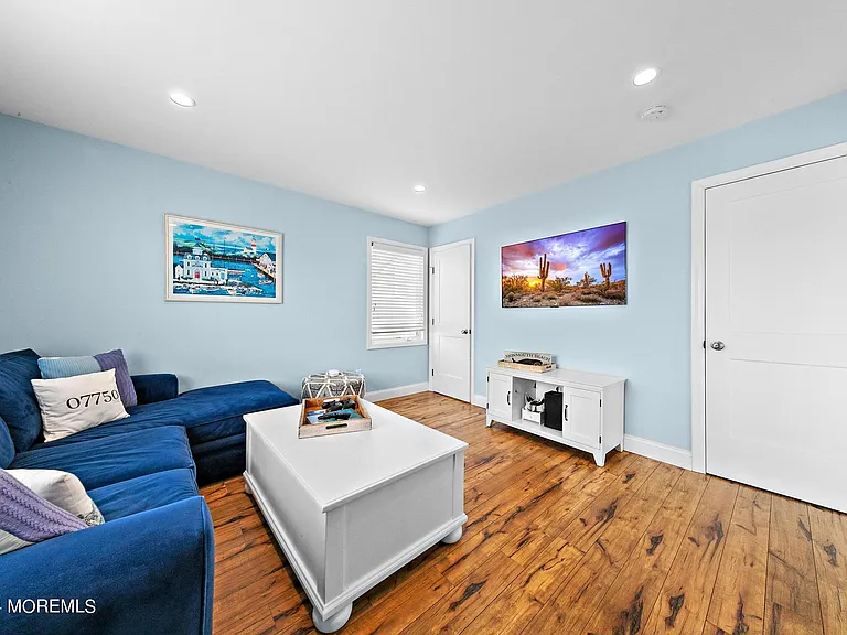 15 Griffin St — Photo 23