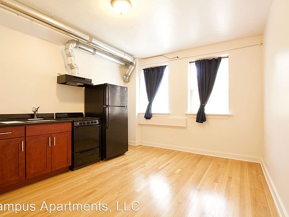 4th image of 4210 Brooklyn Ave NE APT 206