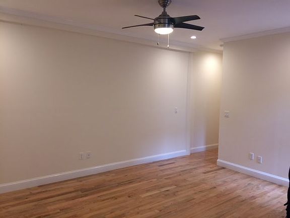 3rd image of 142 S 9th St APT A4