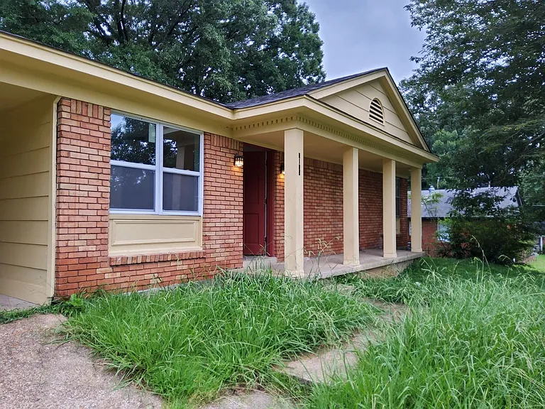 3154 Branch St — Photo 1